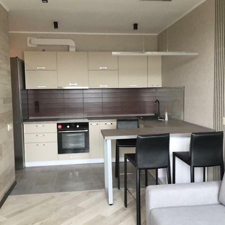 Apartament West Side Apartment Kiev Bagian luar foto